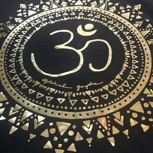 NWOT Spiritual Gangster Om Gold Tee L